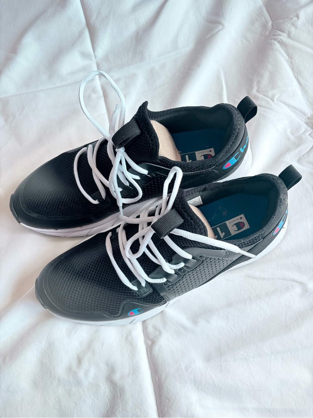 BRAND NEW Men’s Champion Black Sneakers (Size 11)